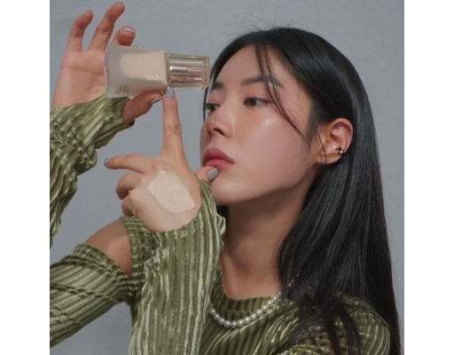 Kem Nền Pro Tailor Be Glow New Class Màu #23 Beige SPF27 PA++ 30ml Espoir ảnh 1