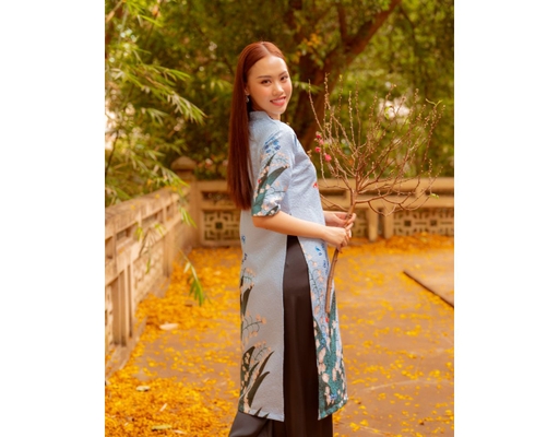 Áo Dài Gấm Xanh AD14-XLL F2 Fashion & Freedom ảnh 4