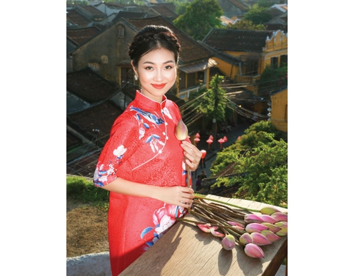 Áo Dài Gấm Đỏ AD21-D F2 Fashion & Freedom ảnh 2