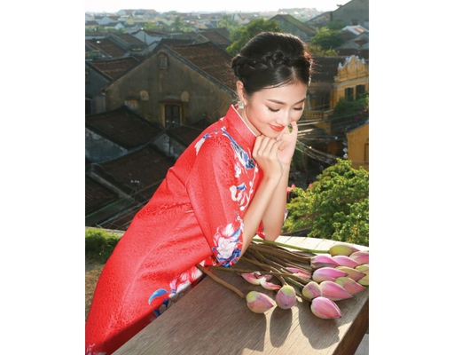 Áo Dài Gấm Đỏ AD21-D F2 Fashion & Freedom ảnh 3