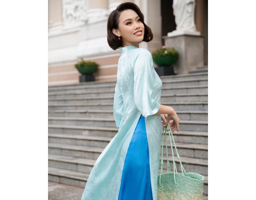 Áo Dài Gấm Xanh AD44-X F2 Fashion & Freedom ảnh 3