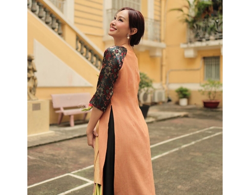 Áo Dài Gấm Đỏ AD04-CAM F2 Fashion & Freedom ảnh 1