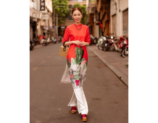 Áo Dài Gấm Đỏ AD14-DCE F2 Fashion & Freedom ảnh 1