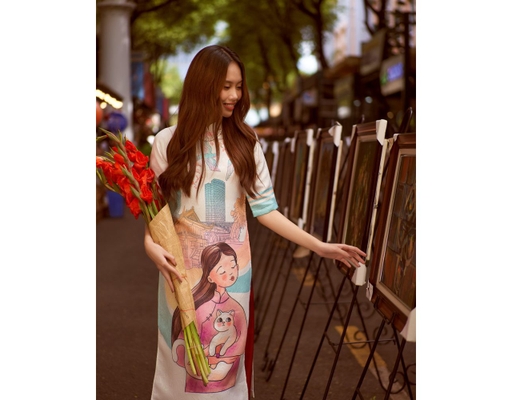 Áo Dài Gấm Trắng AD14-TM F2 Fashion & Freedom ảnh 2