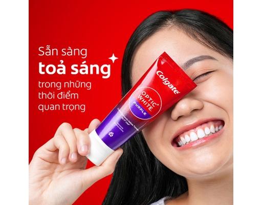 Kem Đánh Răng Trắng Răng Colgate Optic White Purple 100g