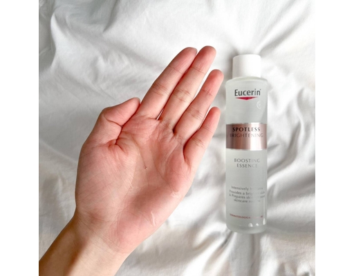 Nước Dưỡng Sáng Và Cấp Ẩm Cho Da Boosting Essence 100ml Eucerin ảnh 4