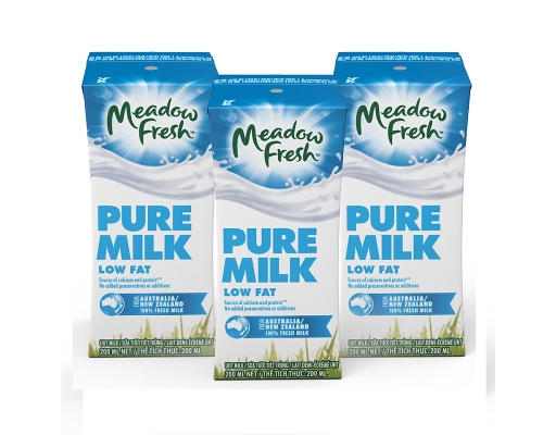 Lốc 3 Hộp Sữa Tươi Tiệt Trùng Ít Béo Meadow Fresh 200ml Meadow Fresh ảnh 0
