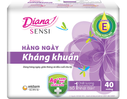 Diana - Băng Vệ Sinh Hàng Ngày Siêu Thấm Kháng Khuẩn 40 Miếng