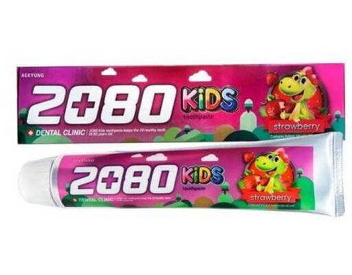 Kem Đánh Răng Trẻ Em Hương Dâu Kids Toothpaste Strawberry 80g Dental Clinic 2080