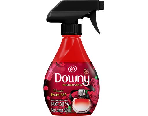 Xịt Vải Hương Đam Mê 370ml Downy