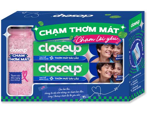 Bộ 2 Kem Đánh Răng Tinh Thể Băng Tuyết 230g Và Bình Nước Closeup